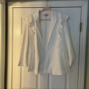 FATE White Shoulder Pad Ruffle Blazer